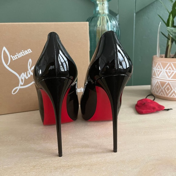 Christian Louboutin Very Prive Patent Black 40.5 - Picture 5 of 11